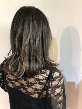 ミディアム カラー 🎀トレンドヘア🎀 MIKUのヘアスタイル