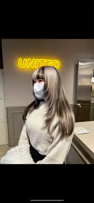 ロング カラー 韓国/トレンド レイヤー【101】のヘアスタイル