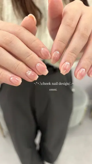 ネイル GO TODAY SHAiRE SALON 表参道colore店所属・emmi nailのネイルデザイン