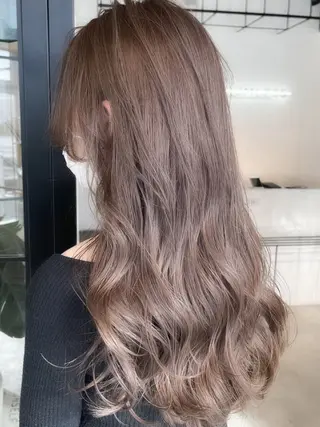 ロング カラー ベージュカラー🧸/ 松崎/東区/田中理沙のヘアスタイル