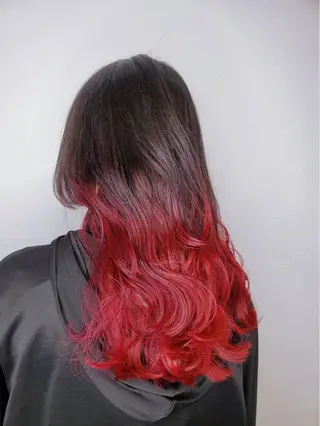 ロング L STUDIO心斎橋店所属・派手髪支持率No1 Eisukeのヘアスタイル