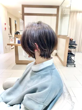 ショート カラー 横山 直輝のヘアスタイル