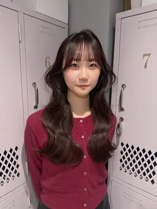 ミディアム カラー 艶 ケアブリーチ 🎀🩵RISAのヘアスタイル