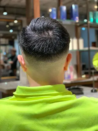 メンズ Leverage所属・【店長】外国人風 メンズヘア尾上雄輝のヘアスタイル