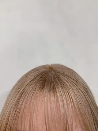 ミディアム カラー ハイトーン特化サロン 代表　中谷蓮のヘアスタイル