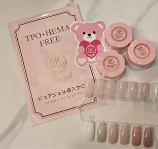 ネイル private nail salon  serein所属・hana🌸 恵比寿ネイルのネイルデザイン