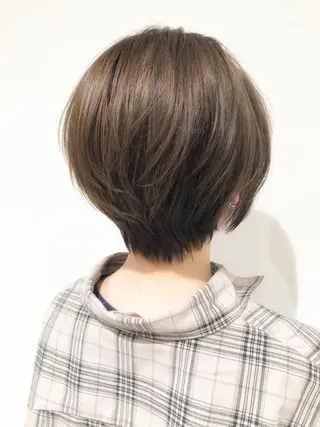 ショート ショート/ボブ/ 白髪ぼかし/しんやのヘアスタイル