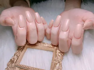 ネイル MiKi Nai池袋 長さだし得意のネイルデザイン