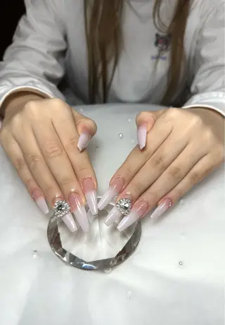 ネイル pikarin._.nails所属・pikarin nailsのネイルデザイン