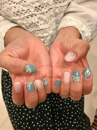 ネイル 佐藤  悠子のネイルデザイン