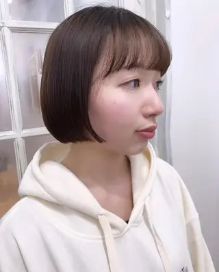 ショート 透明感/オリーブ/ グレージュ/YUKAのヘアスタイル