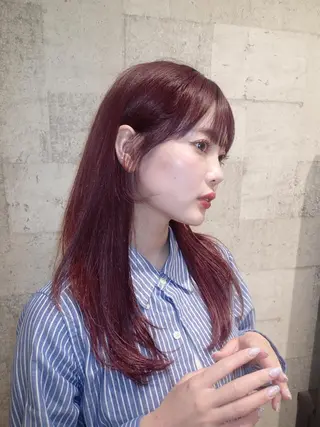 カラー the C ayuのヘアスタイル