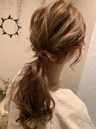 ロング カラー ヘアアレンジ 柔らかいヘア/ 東徳嶺 みくのヘアスタイル