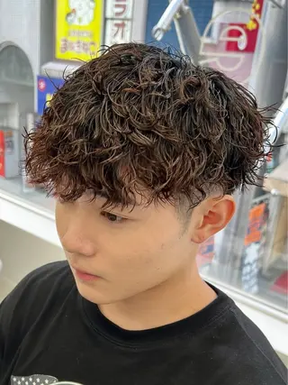 パーマ メンズ ニュアンス/フェザー /ウルフ/伶馬のヘアスタイル