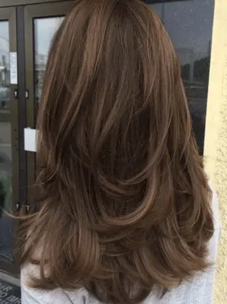 ロング 古沢 新のヘアスタイル