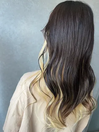 ロング カラー ゾートスサロンモガ所属・スタイリスト まきのヘアスタイル