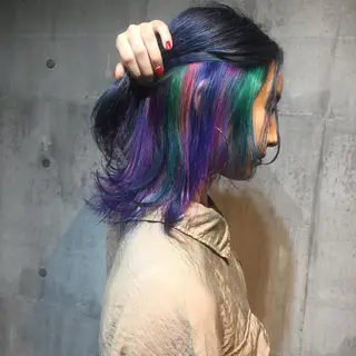 ミディアム カラー ホワイト&レイヤーカ ットエクステ長畠俊輔のヘアスタイル