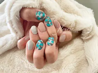 ネイル フルリール 【プライベートサロンのネイルデザイン