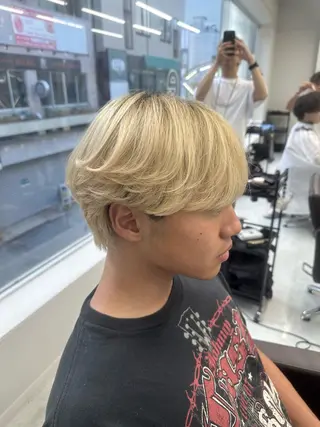 メンズ ニュアンス/フェザー /ウルフ/伶馬のヘアスタイル