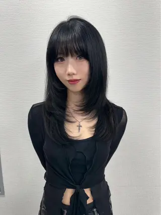 ロング カラー ヘアアレンジ 韓国レイヤーカット /韓国トレンドカラーのヘアスタイル