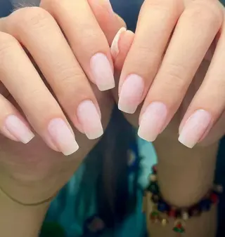 ネイル Dione Nail ルナのネイルデザイン