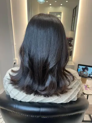 ミディアム カラー &chaLme   心斎橋所属・emi/髪質改善/ 韓国風/艶カラーのヘアスタイル