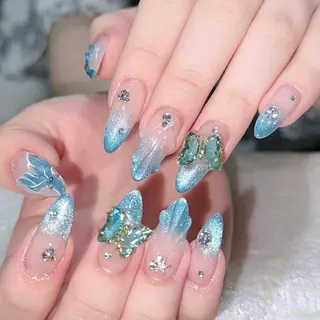 ネイル Queens ciciのネイルデザイン