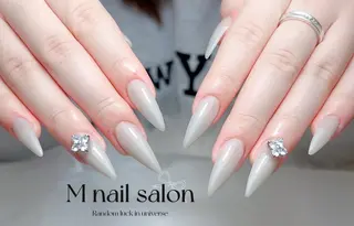 ネイル M🌷nail 長さだし専門店のネイルデザイン