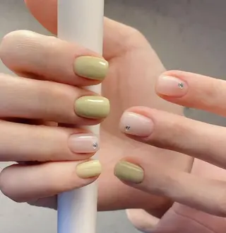 ネイル Queens momoのネイルデザイン