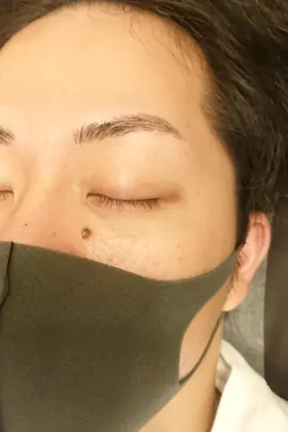 メンズ マツエク・マツパ 口コミ高評価🌠眉と まつ毛の専門MIKIのマツエク・マツパデザイン