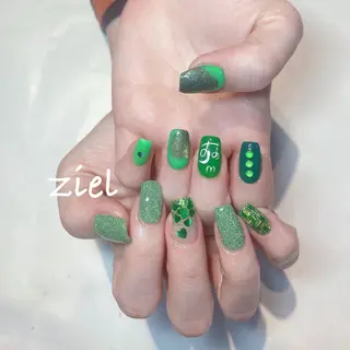 ネイル ziel_nail所属・ziel _nailのネイルデザイン