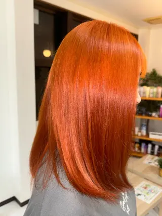 セミロング カラー 大内 カオリのヘアスタイル