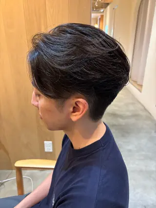 ショート 佐藤 和弥のヘアスタイル