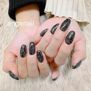 ネイル オーナーネイリスト MAKIのネイルデザイン