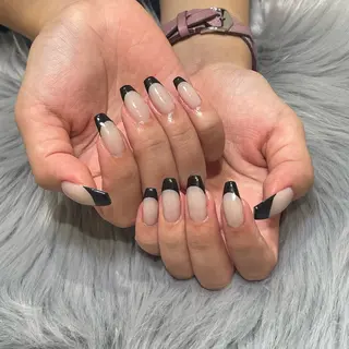 ネイル RICO NAIL所属・RICO Nail パーツつけ放題🌈のネイルデザイン