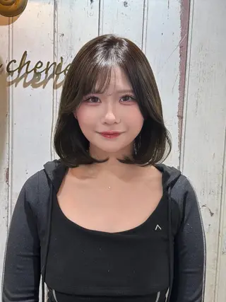 ショート カラー 顔周り/透明感/銀座 🩵りのせのヘアスタイル