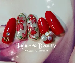 ネイル 小顔と腸の専門店 ラクーラビューティのエステ・リラクイメージ