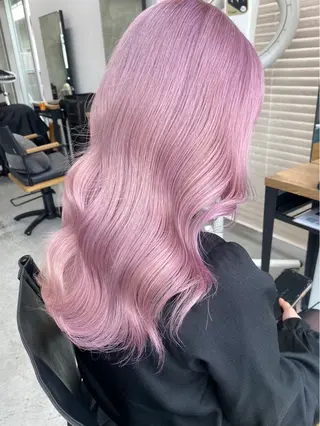 カラー hinata/ ハイトーンカラー🪽のヘアスタイル