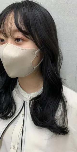 ロング カラー io NANAのヘアスタイル