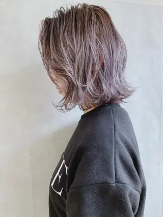 セミロング カラー _WHITE 難波本店のヘアスタイル