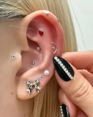 舞 ねいるのネイルデザイン