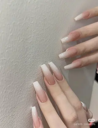 ネイル も ものネイルデザイン