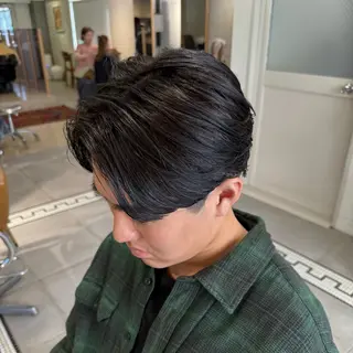 ミディアム パーマ メンズ センターパート 田形清流のヘアスタイル