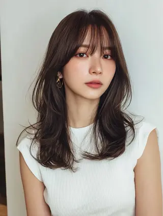 セミロング trinity 本厚木のヘアスタイル