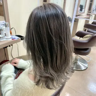 セミロング カラー CRAFT To-Yaのヘアスタイル