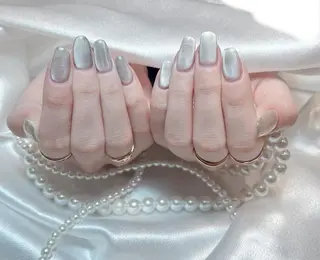 ネイル RAFFINE 月🦋🩵のネイルデザイン