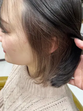 ミディアム カラー 大内 カオリのヘアスタイル