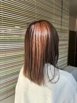 カラー 石川 菜月のヘアスタイル