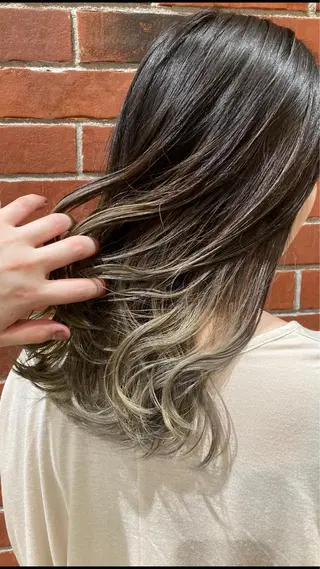 ミディアム カラー 髪質改善/痛ませ ないカラー/西村航大のヘアスタイル