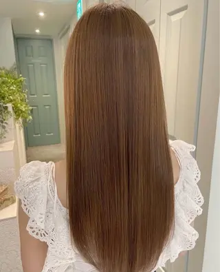 ロング ❤️ブリーチなし💚 ダブルカラー平野実花のヘアスタイル